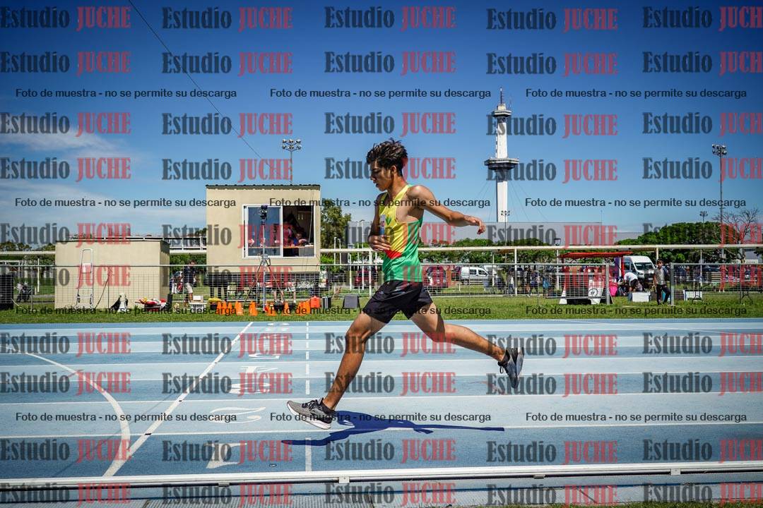 Fotos de los 600 m llanos de varones