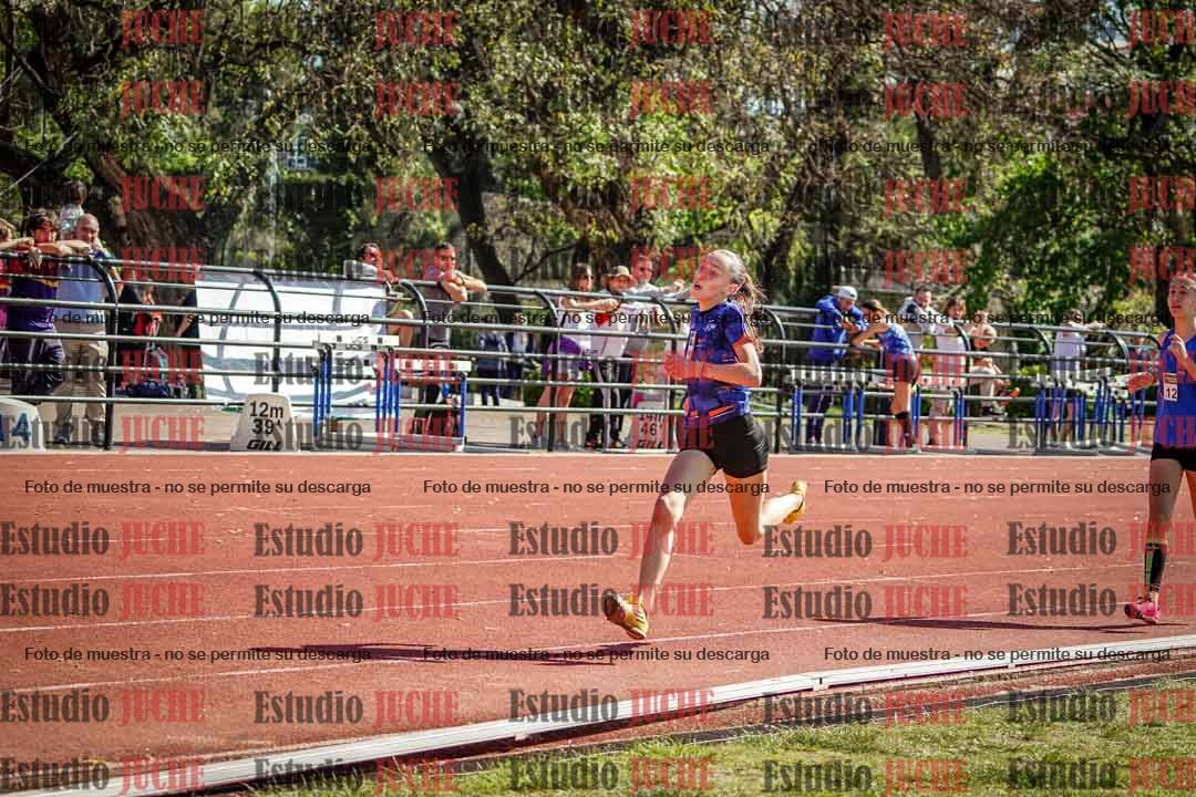 Fotos de los 2400 m de mujeres