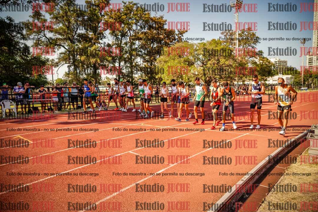 Fotos de los 3000 m llanos de varones
