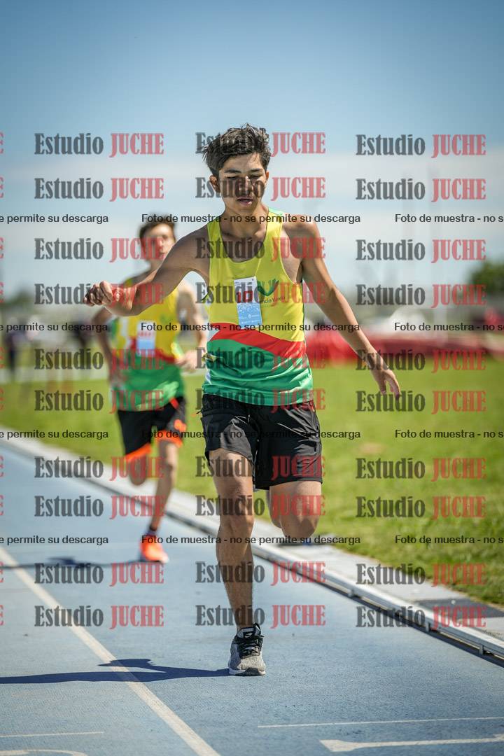 Fotos de los 600 m llanos de varones