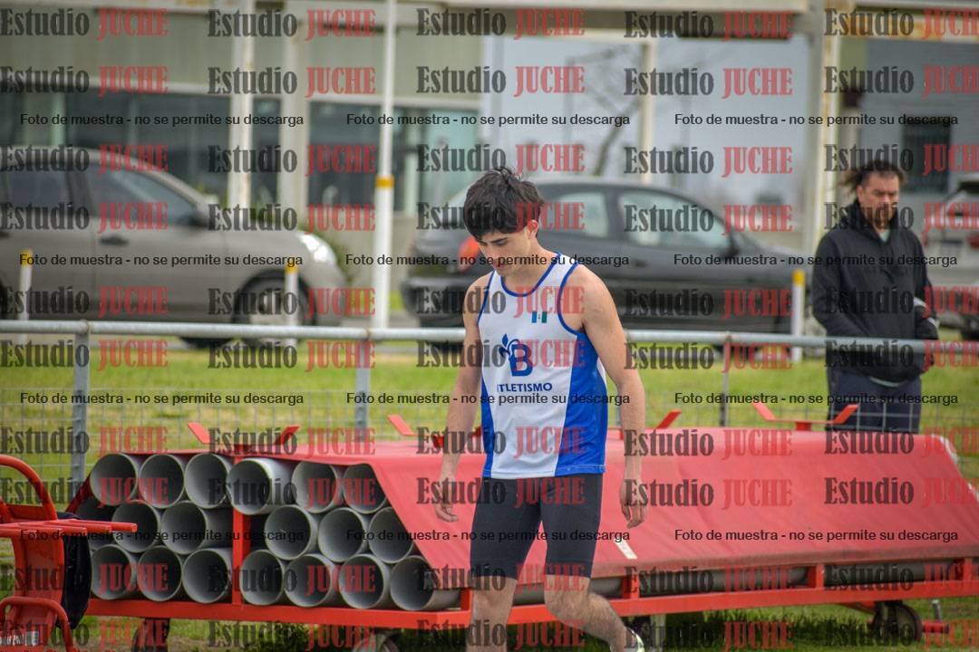Fotos de los 100 m llanos de varones