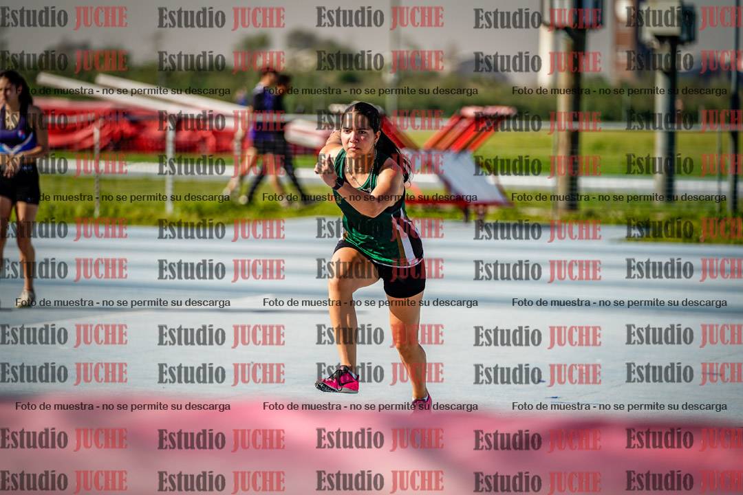 Fotos del salto en alto de mujeres - heptatlón 2