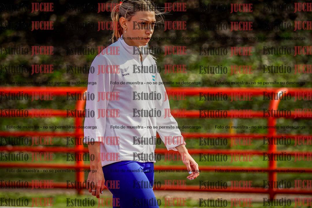 Fotos de algunos extras y podios del día 3