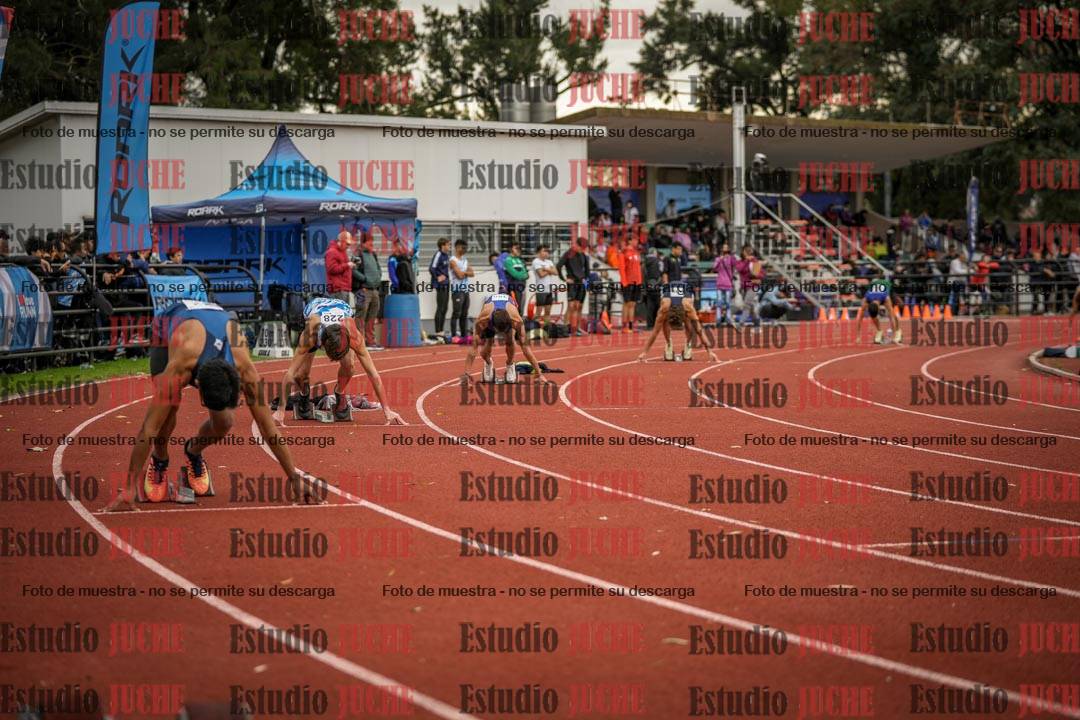 Fotos de los 400 m con vallas de varones