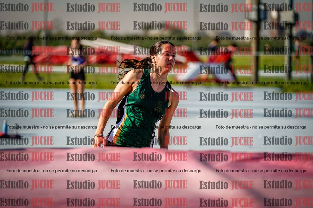 Fotos del salto en alto de mujeres - heptatlón 2