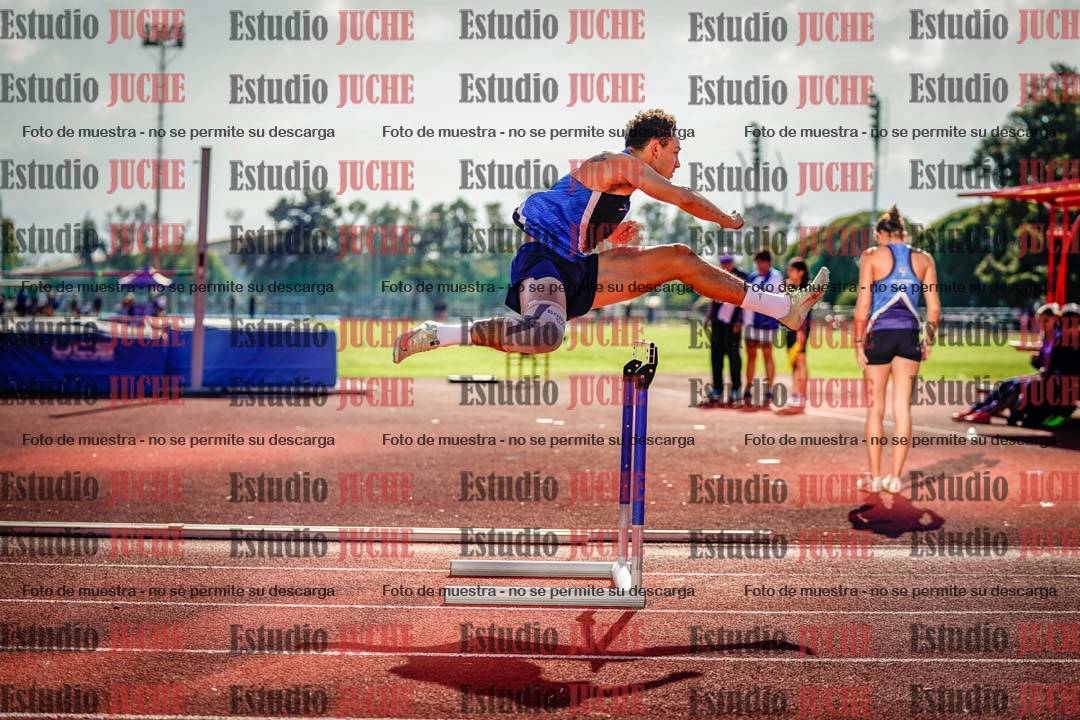 Fotos de los 400 m con vallas de varones