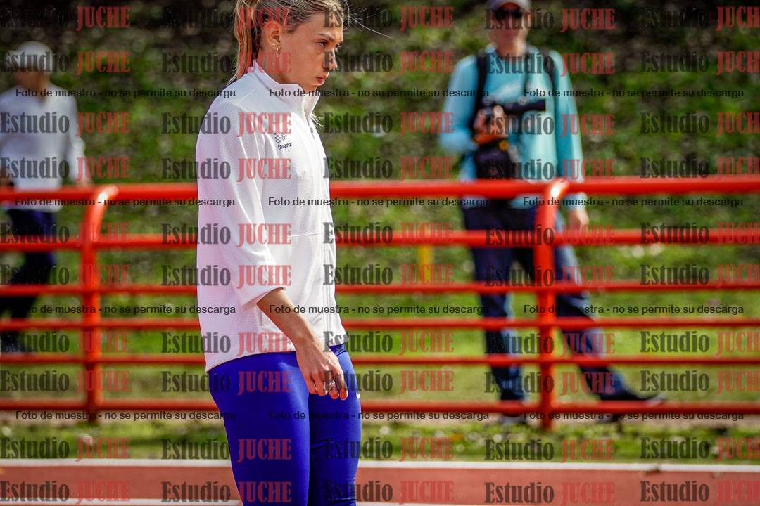 Fotos de algunos extras y podios del día 3