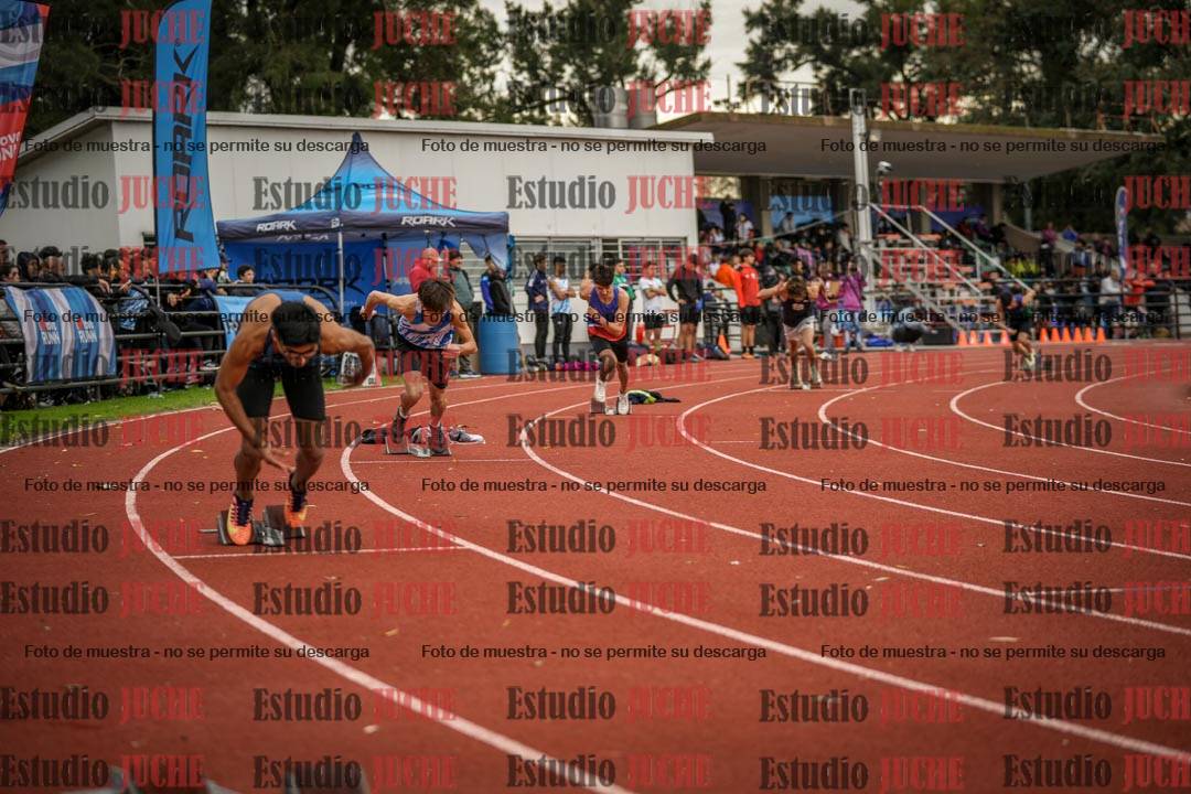 Fotos de los 400 m con vallas de varones