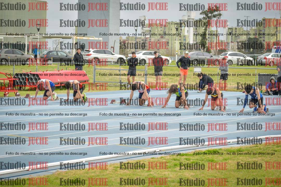 Fotos de los 100 m llanos de varones