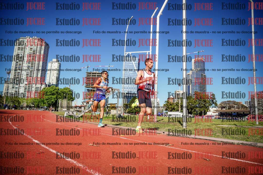Fotos de los 10.000 m de varones - serie 1