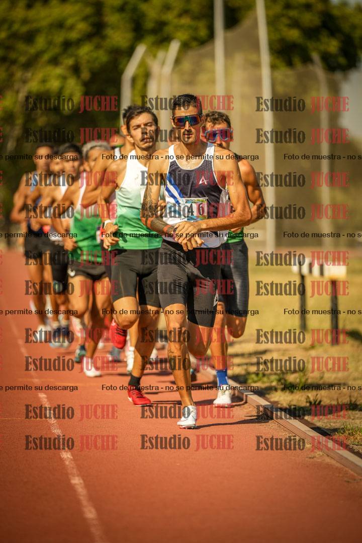 Fotos de los 3000 m llanos de varones