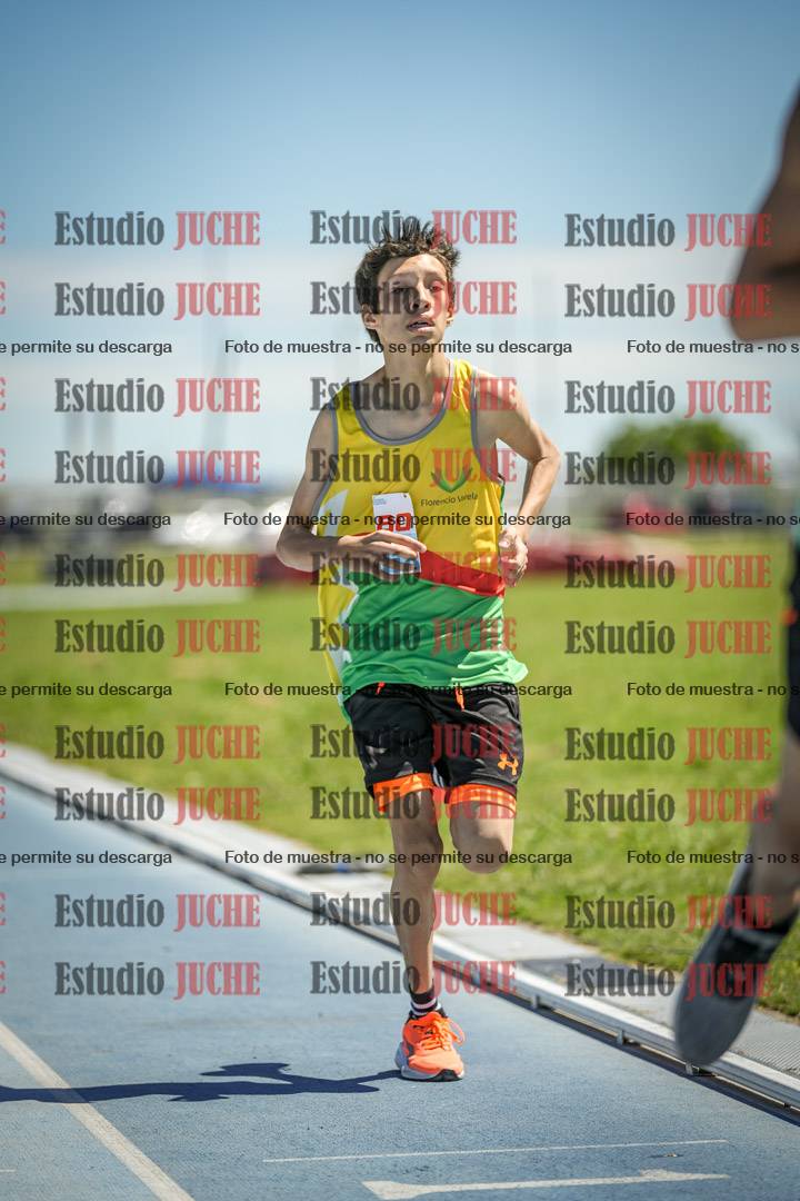 Fotos de los 600 m llanos de varones