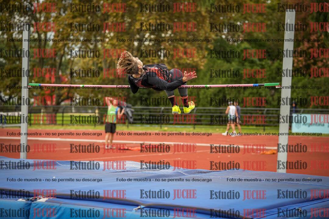 Fotos del salto en alto de varones