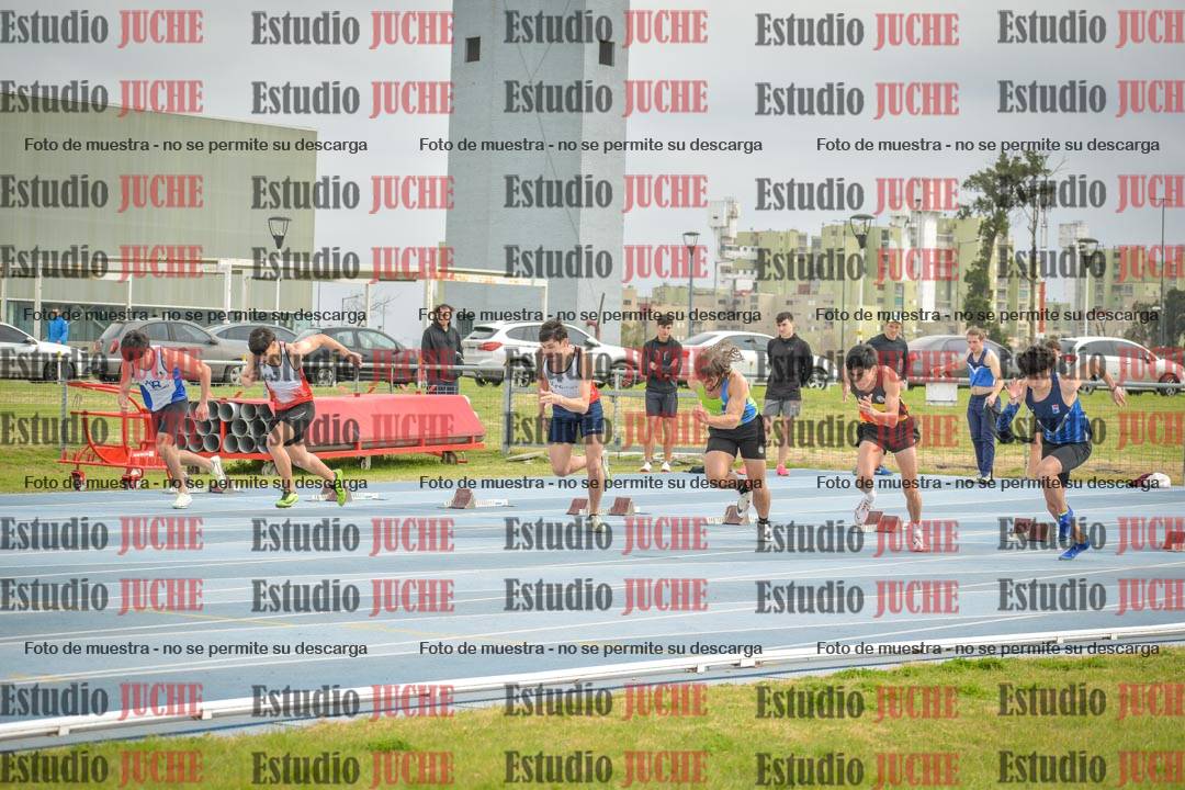 Fotos de los 100 m llanos de varones