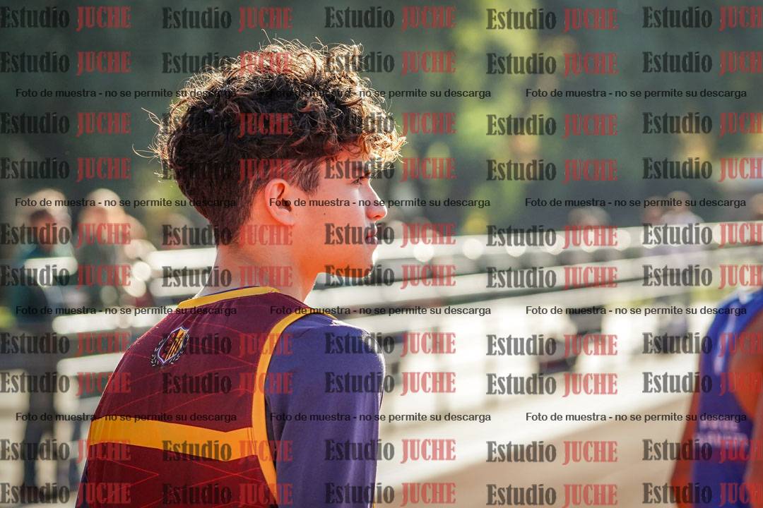 Fotos de los 2400 m de varones