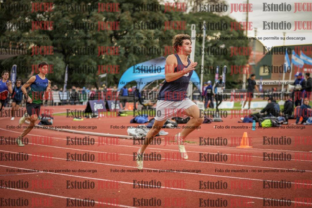 Fotos de los 400 m con vallas de varones