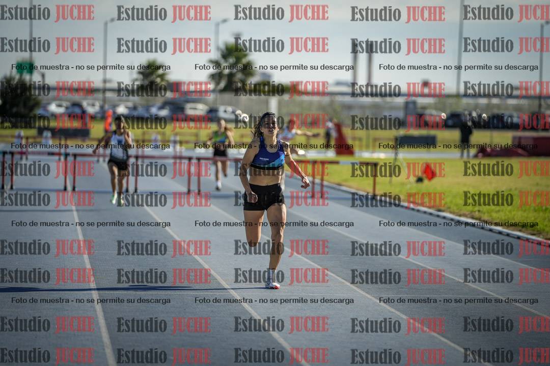 Fotos de los 400 m con vallas de mujeres
