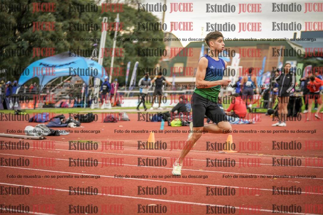 Fotos de los 400 m con vallas de varones