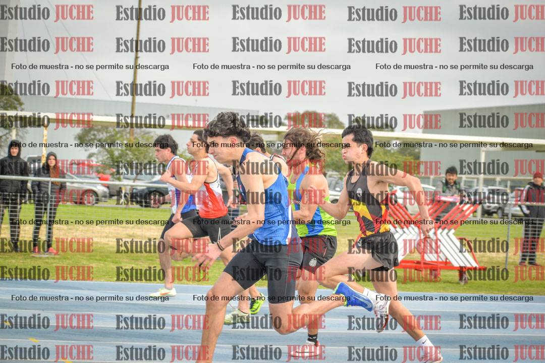 Fotos de los 100 m llanos de varones