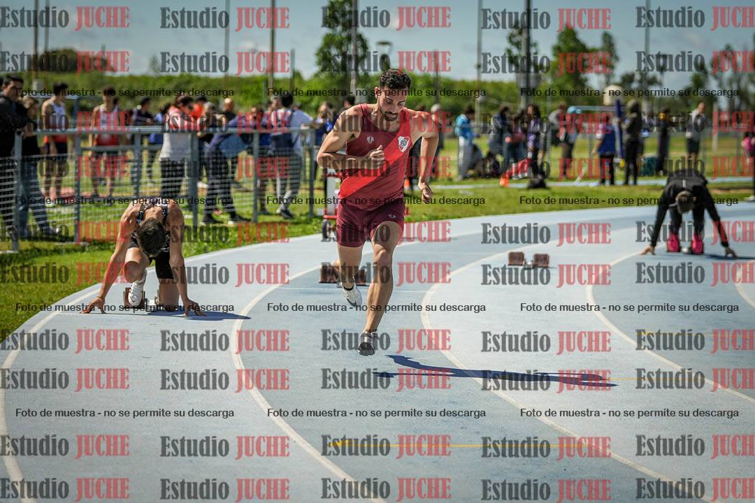 Fotos de los 200 m llanos de varones