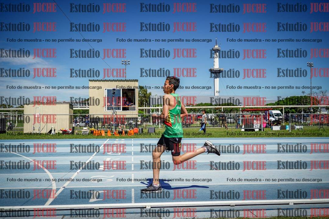 Fotos de los 600 m llanos de varones