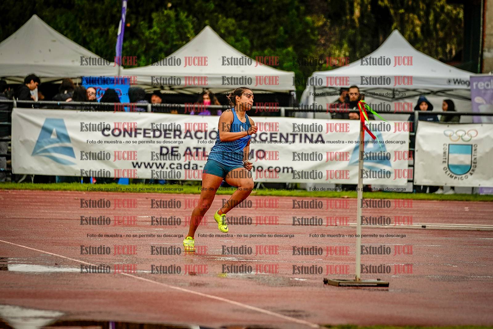 Fotos del salto en alto de mujeres - heptatlón 2