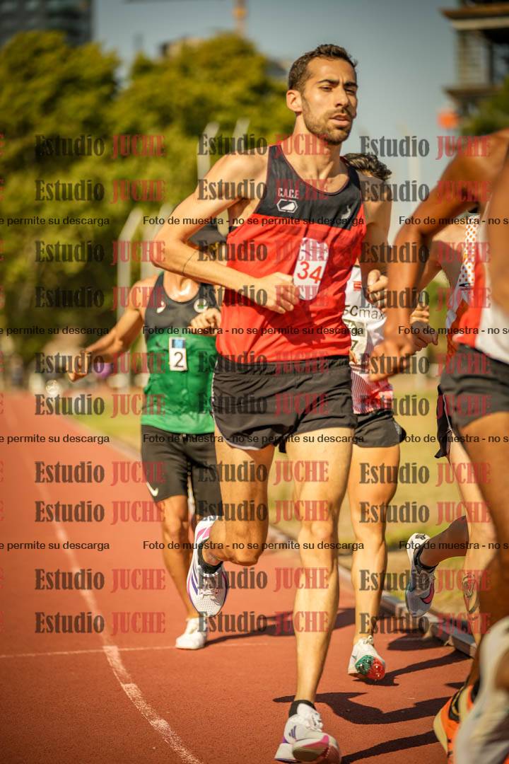 Fotos de los 3000 m llanos de varones