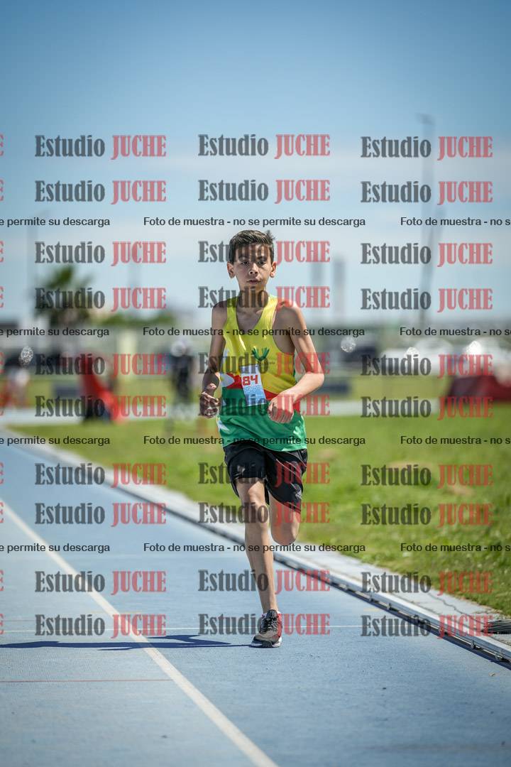 Fotos de los 600 m llanos de varones