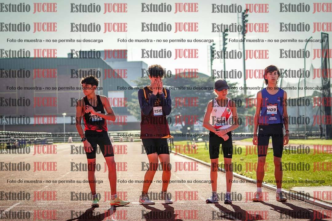 Fotos de los 2400 m de varones