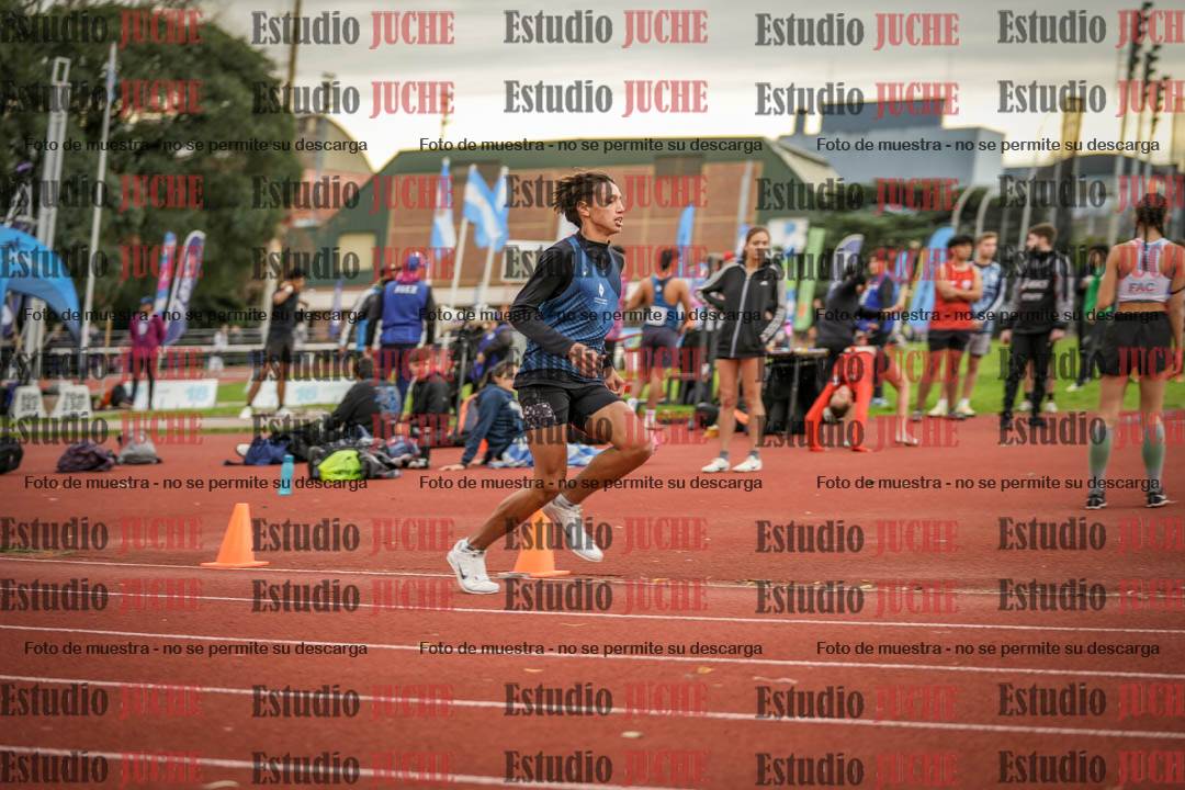 Fotos de los 400 m con vallas de varones