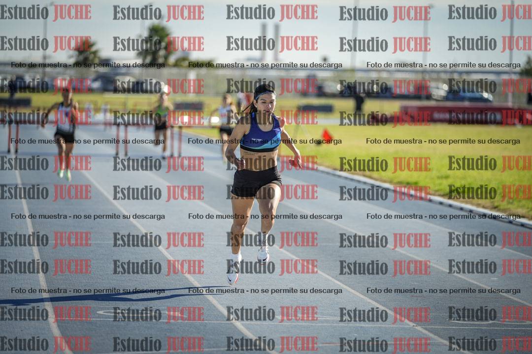 Fotos de los 400 m con vallas de mujeres