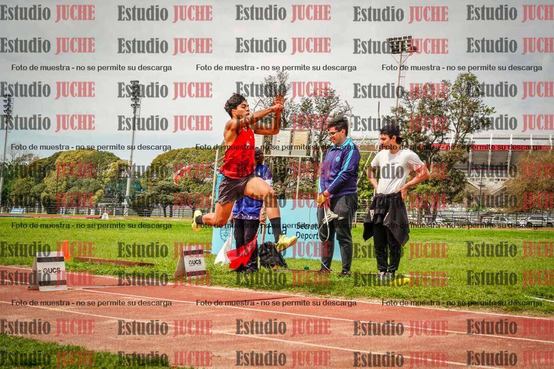 Fotos del salto triple de varones