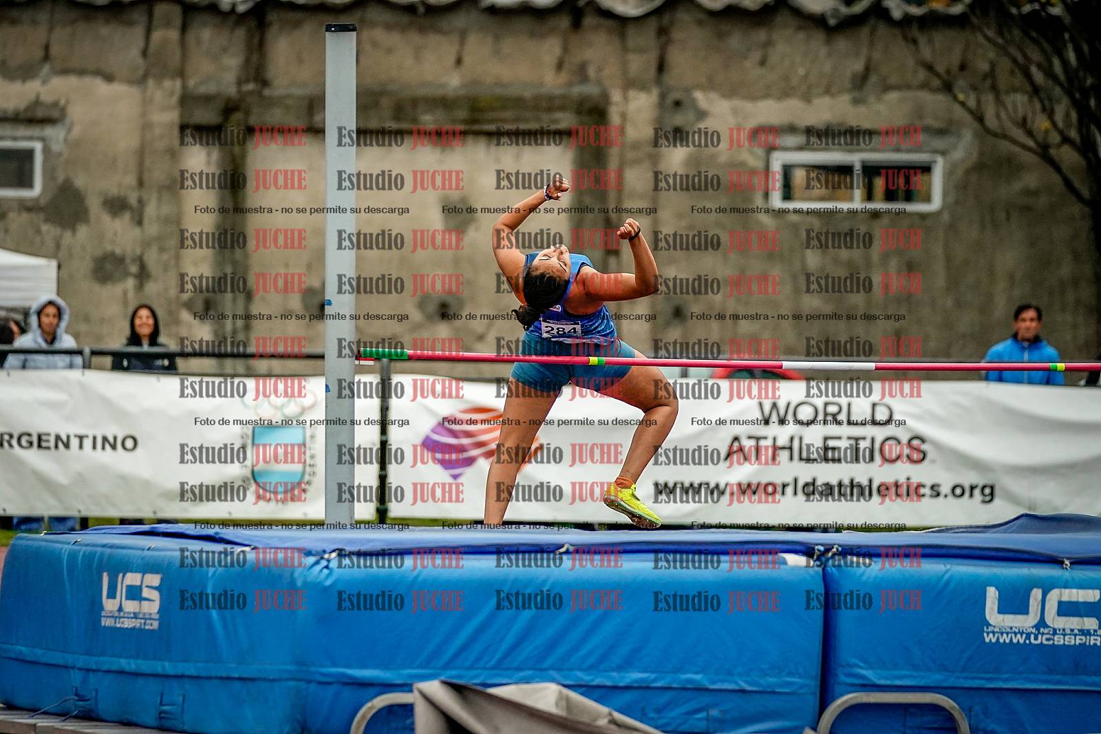 Fotos del salto en alto de mujeres - heptatlón 2