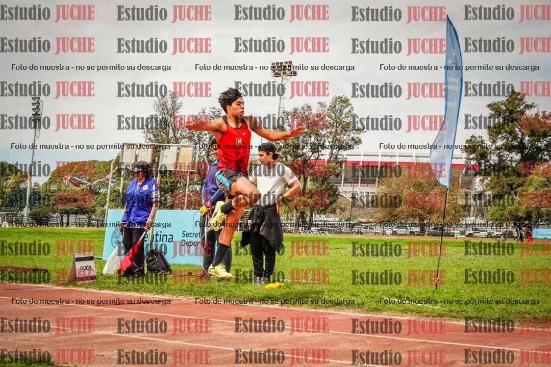 Fotos del salto triple de varones