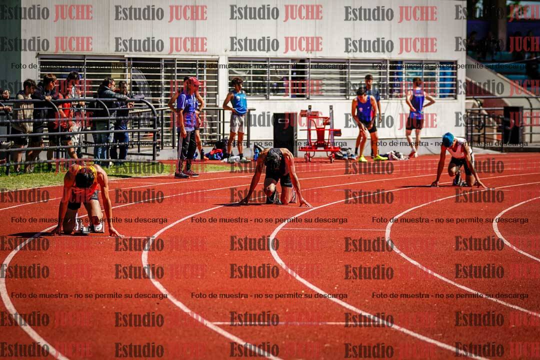 Fotos de los 400 m con vallas de varones