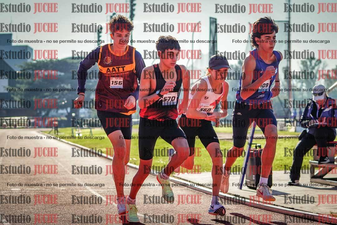 Fotos de los 2400 m de varones