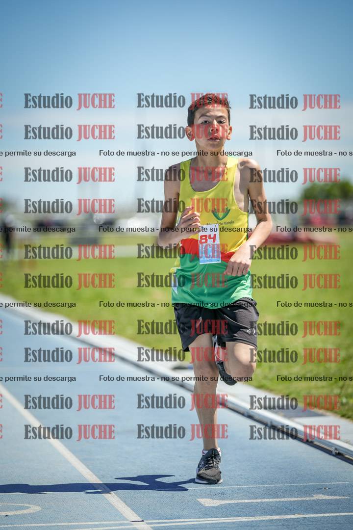 Fotos de los 600 m llanos de varones