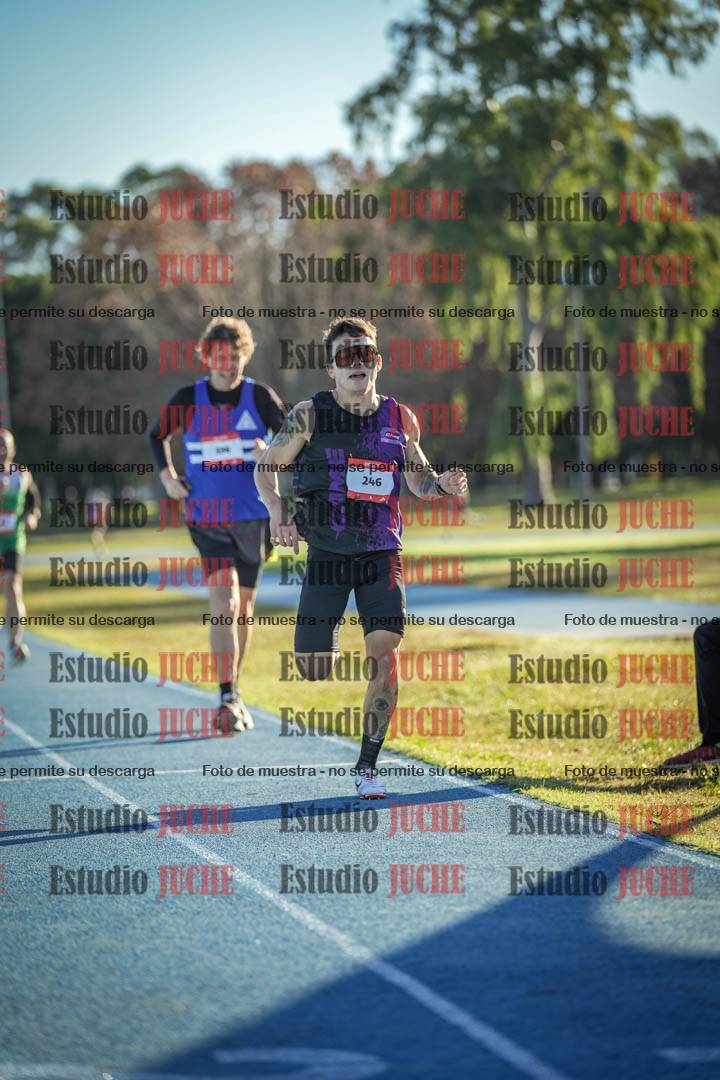 Fotos de la milla de varones