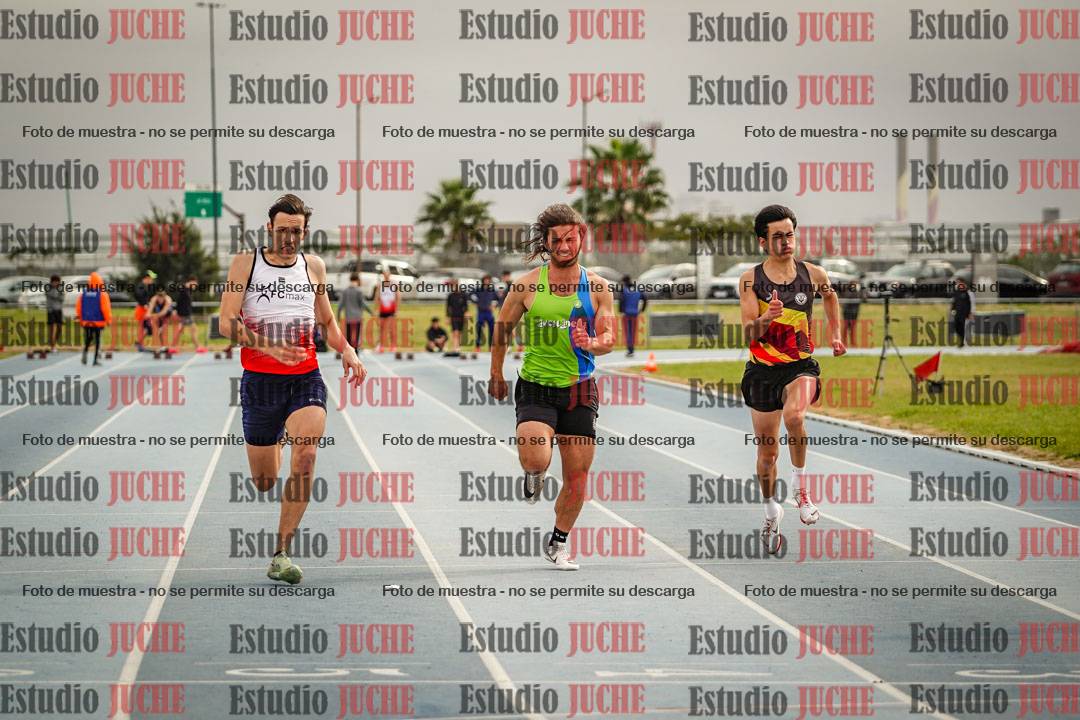 Fotos de los 100 m llanos de varones