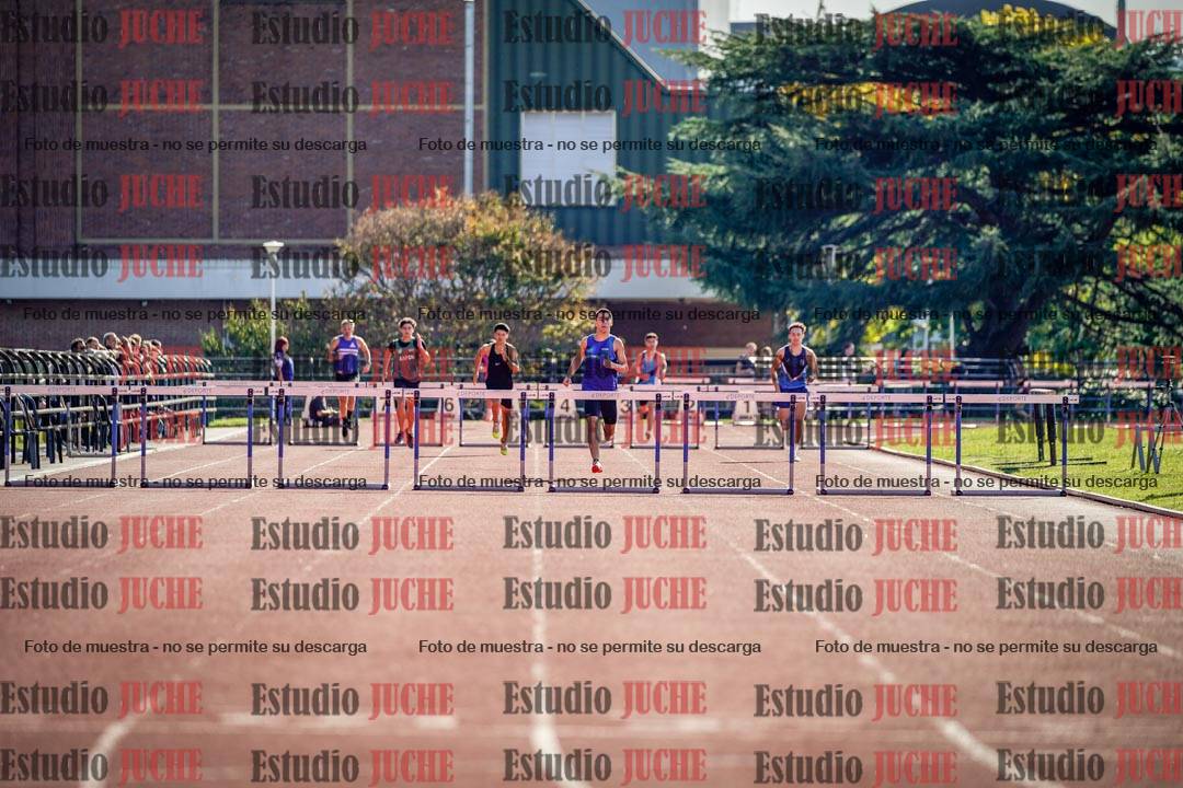 Fotos de los 400 m con vallas de varones