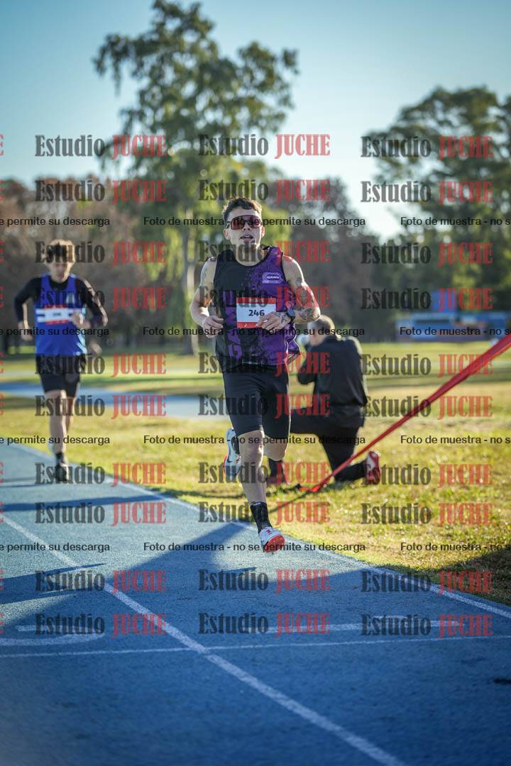 Fotos de la milla de varones