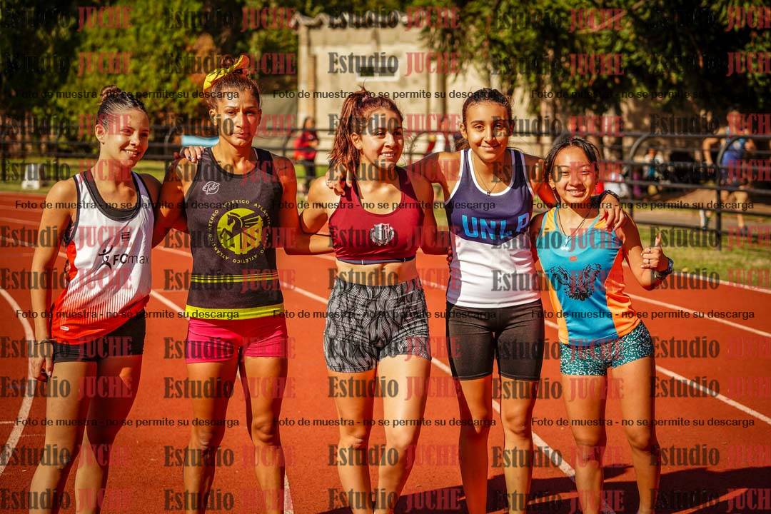 Fotos de algunos podios y extras del torneo