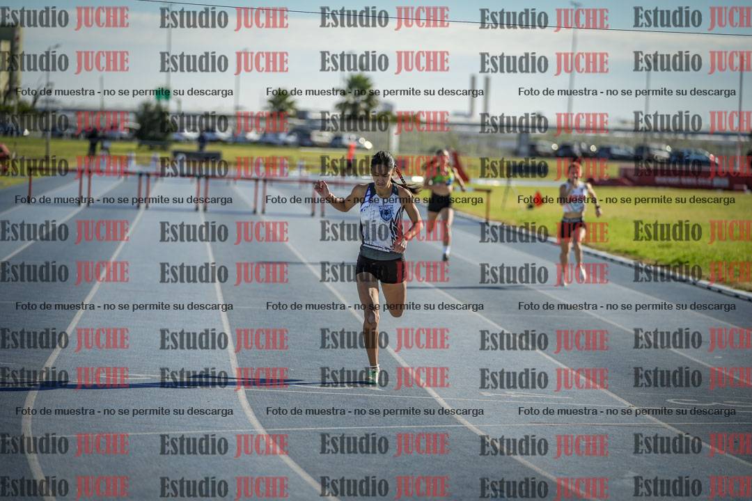 Fotos de los 400 m con vallas de mujeres