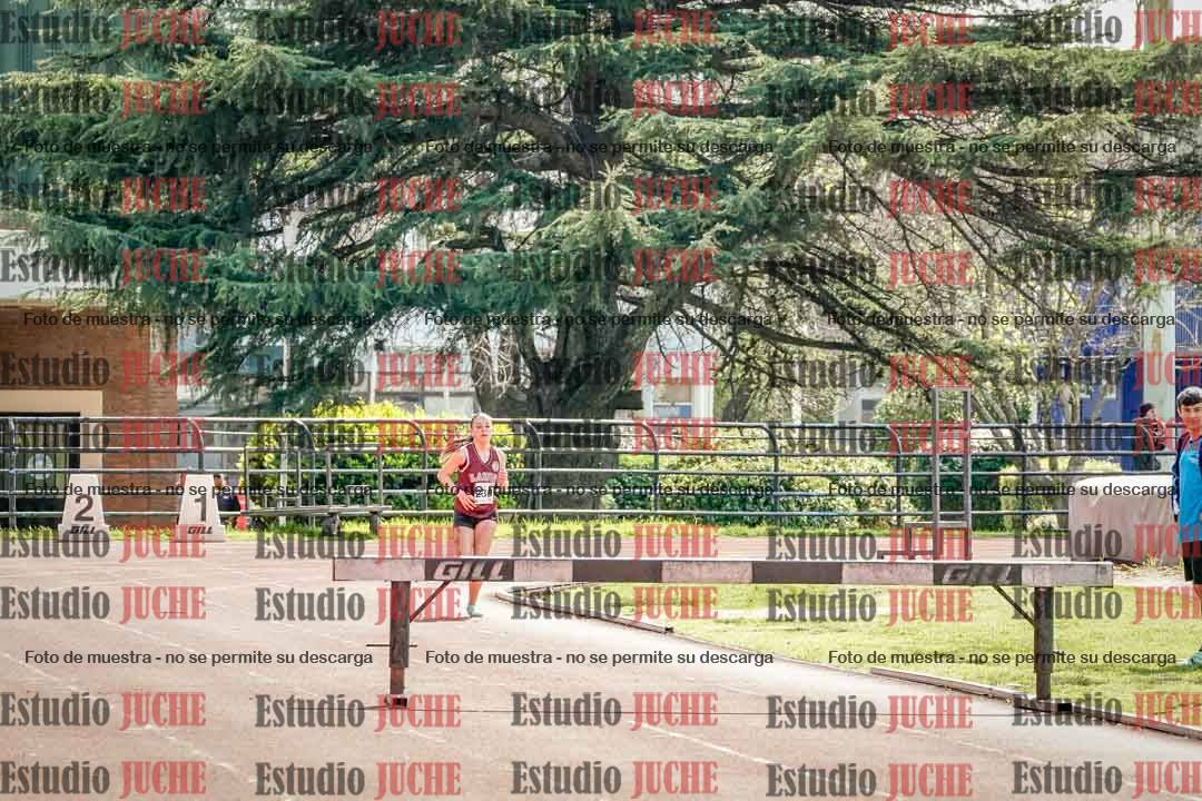 Fotos de los 1500 m con obstáculos de mujeres