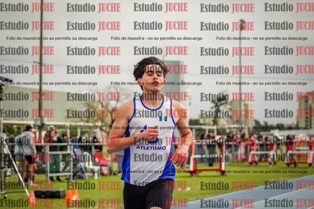 Fotos de los 100 m llanos de varones