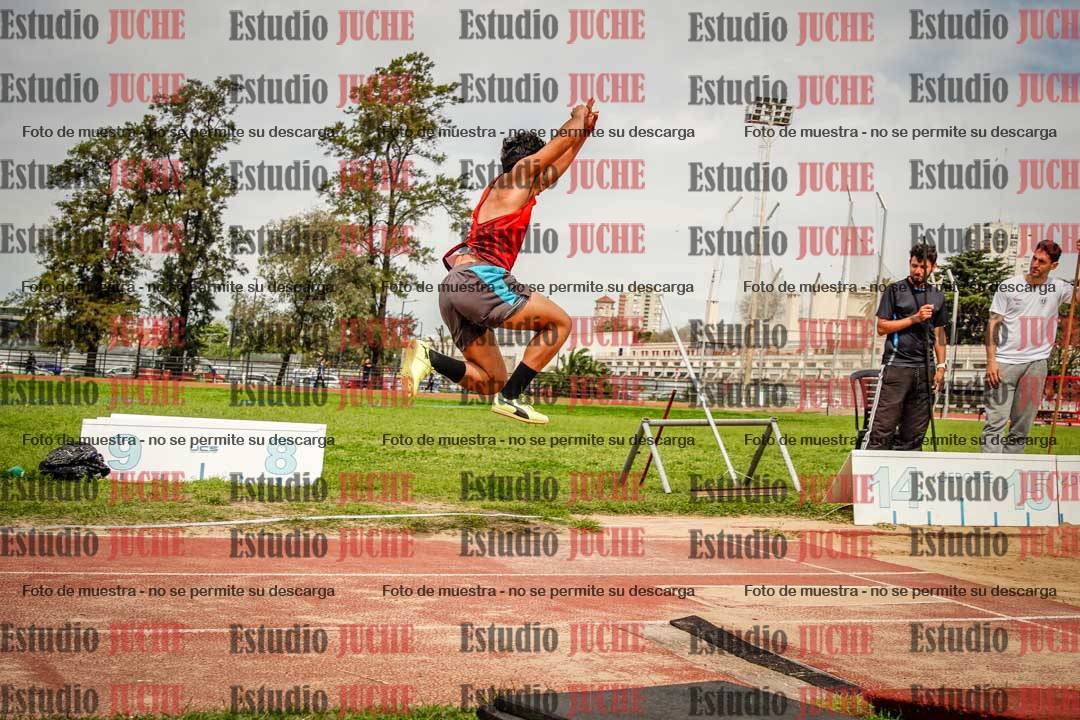 Fotos del salto triple de varones