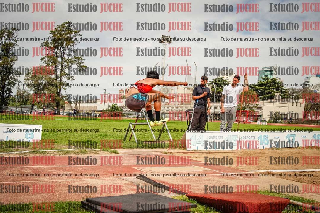 Fotos del salto triple de varones