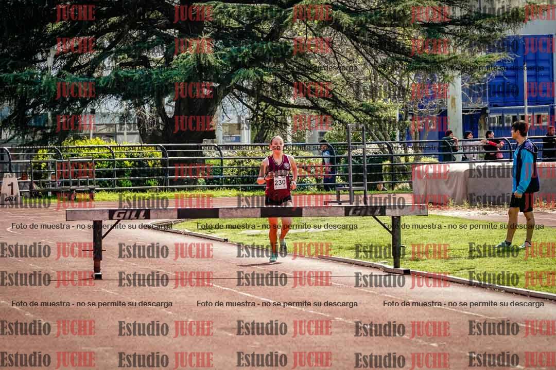 Fotos de los 1500 m con obstáculos de mujeres