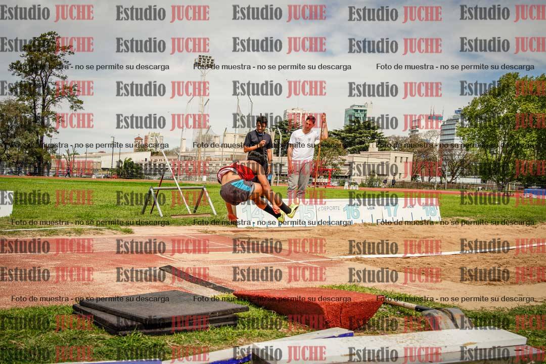 Fotos del salto triple de varones