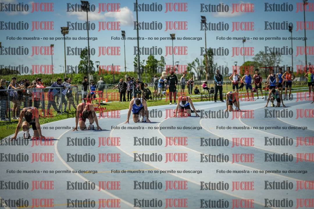 Fotos de los 200 m llanos de varones
